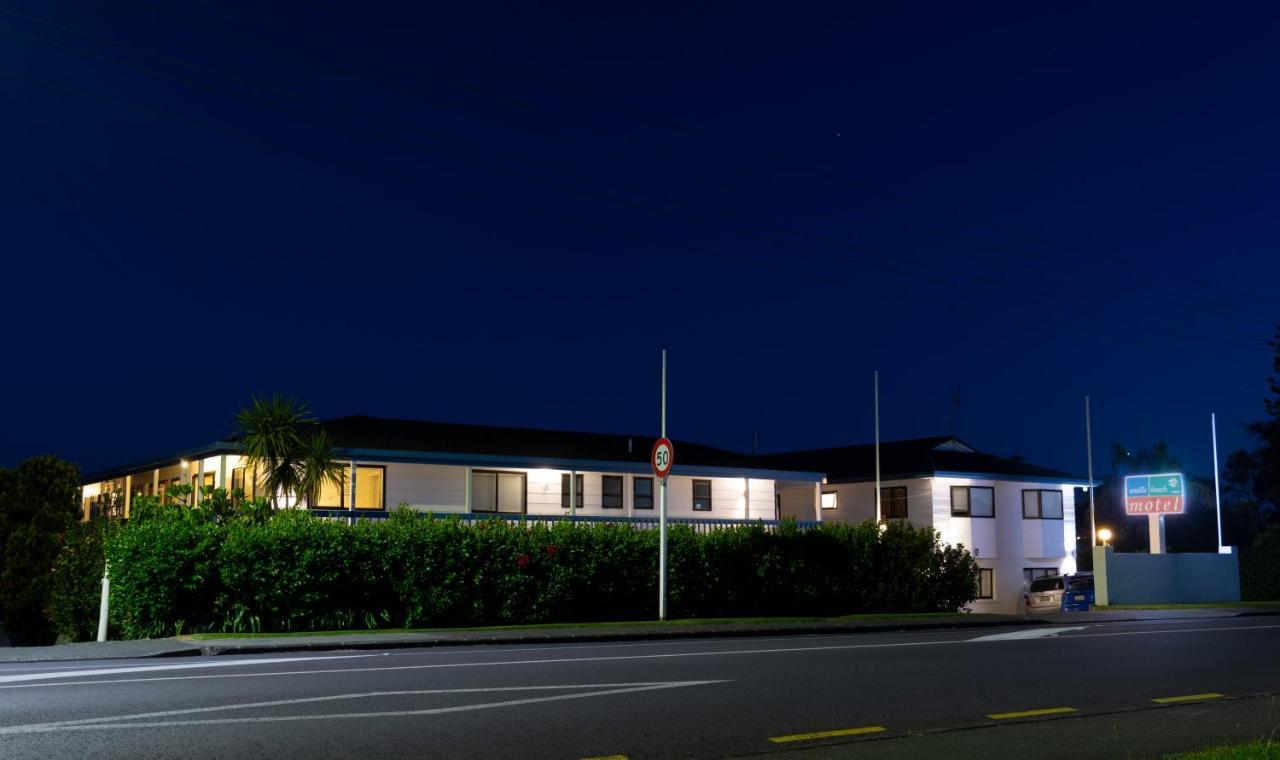Snells Beach Motel Exteriör bild